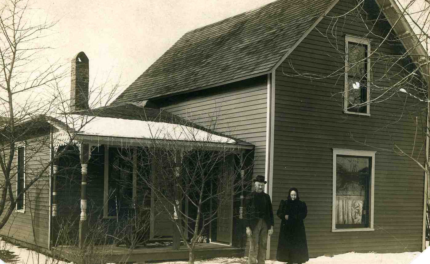 EmmaJohnCrites007-crp